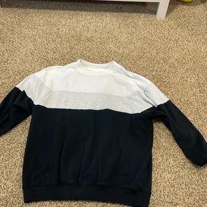 american eagle crew neck